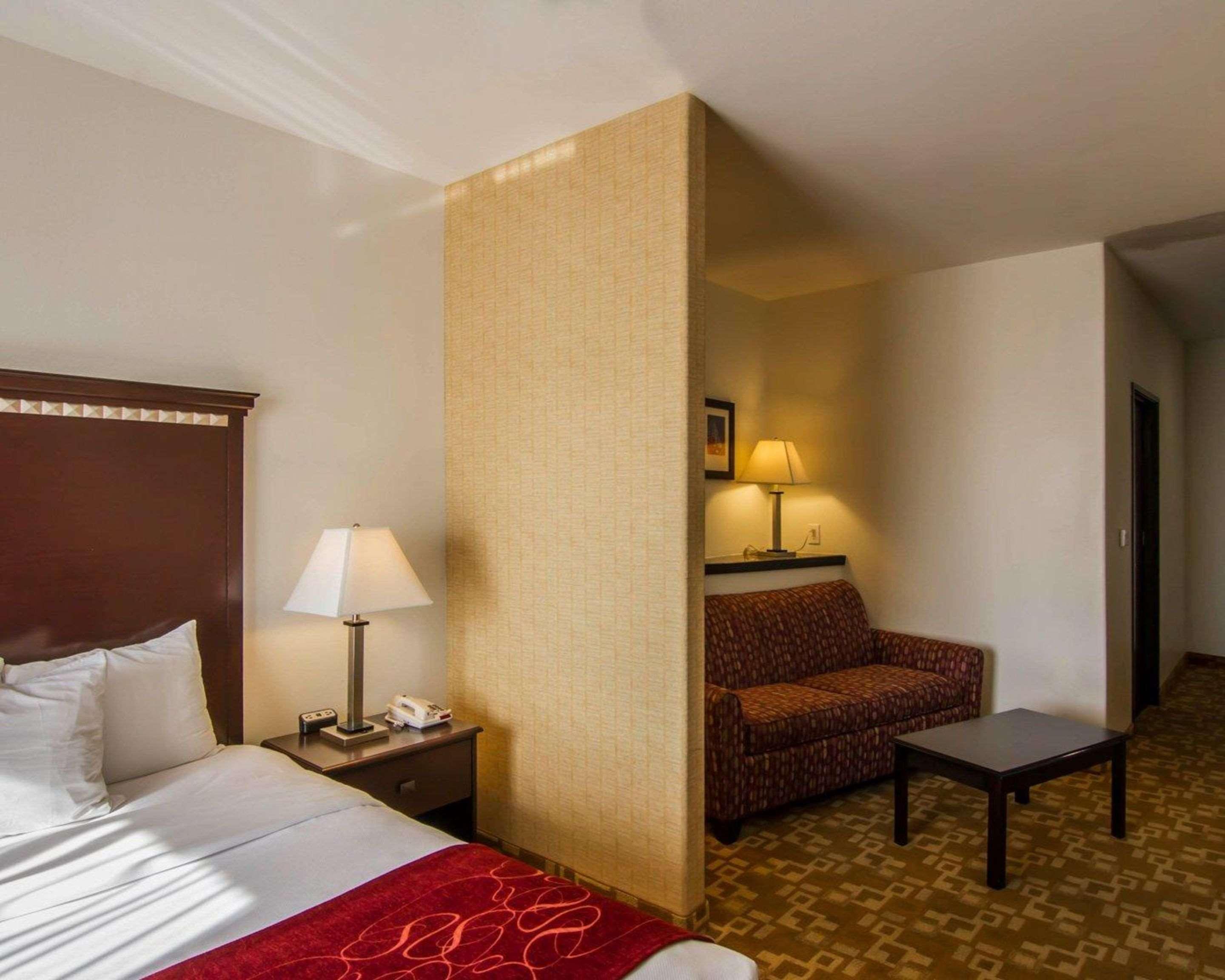 Comfort Suites West Dallas - Cockrell Hill Eksteriør bilde