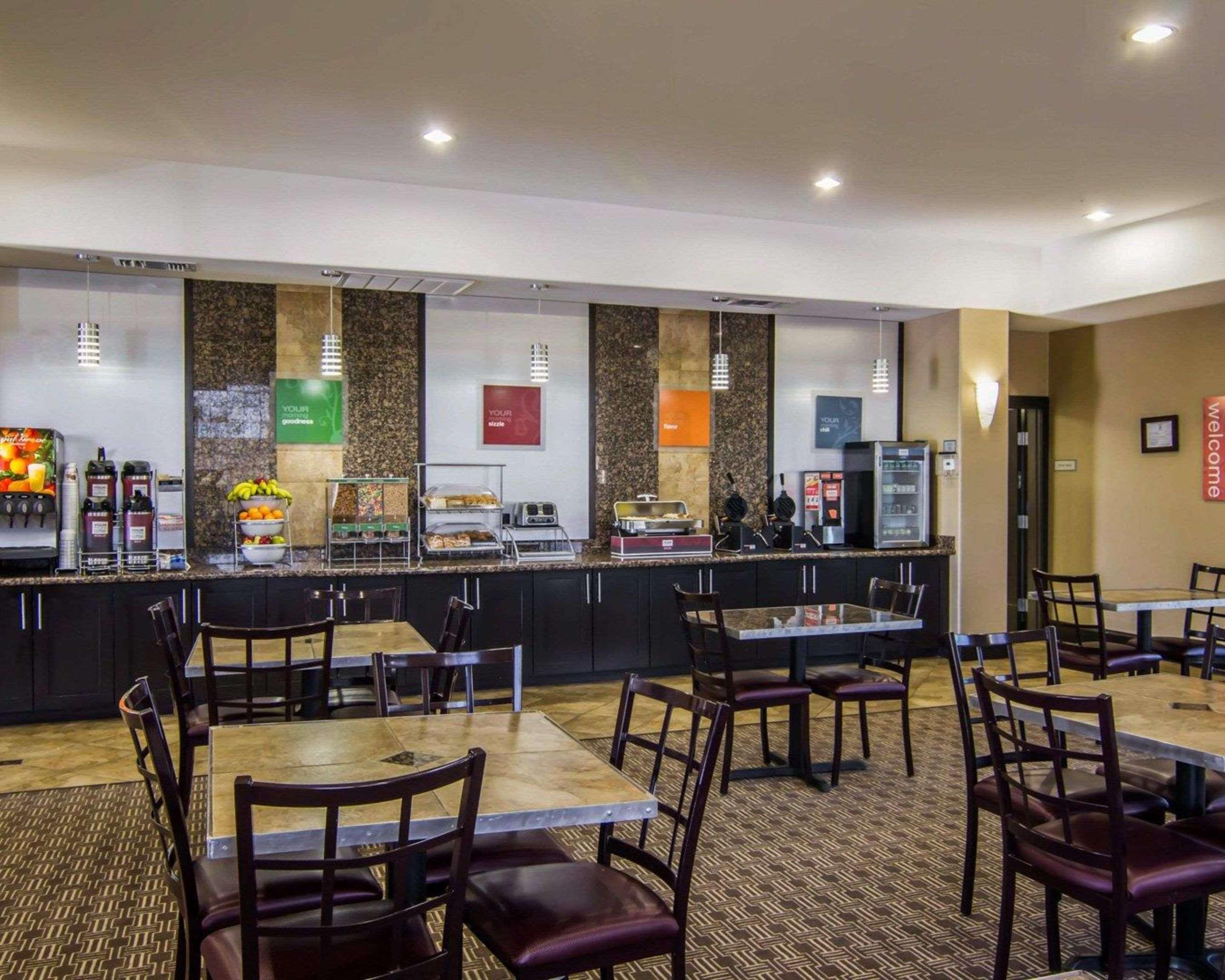 Comfort Suites West Dallas - Cockrell Hill Eksteriør bilde